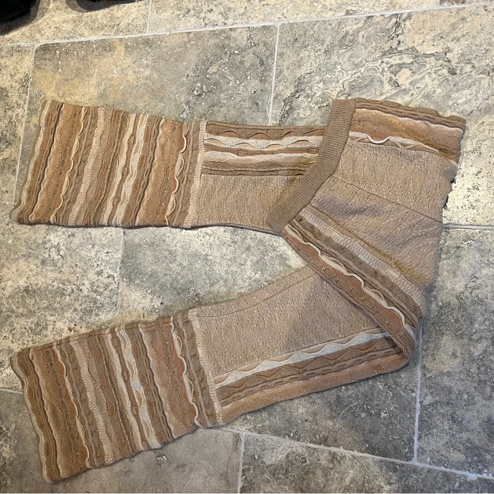 Stylish Brown Flared Pants - Picture 2 of 5